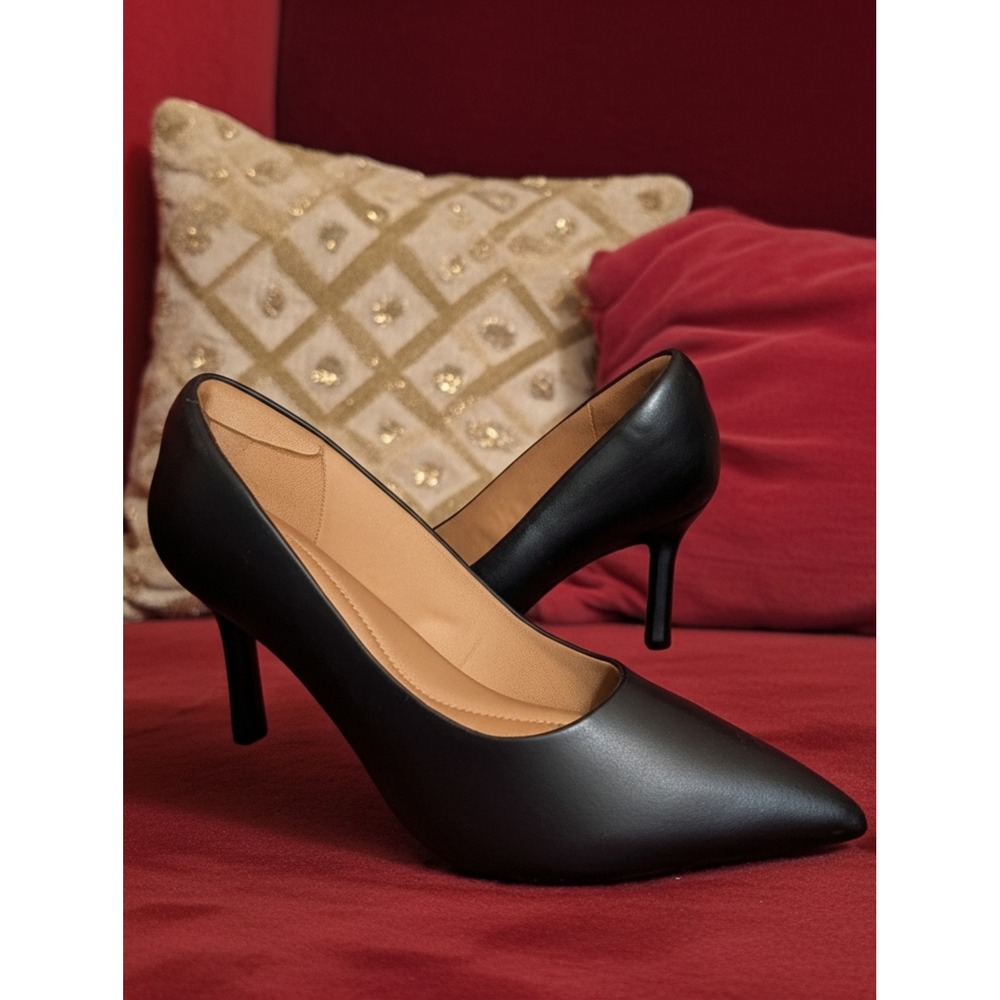 Nordstrom Rack Black Pointed Toe Pumps Women's 7M Stiletto Heels